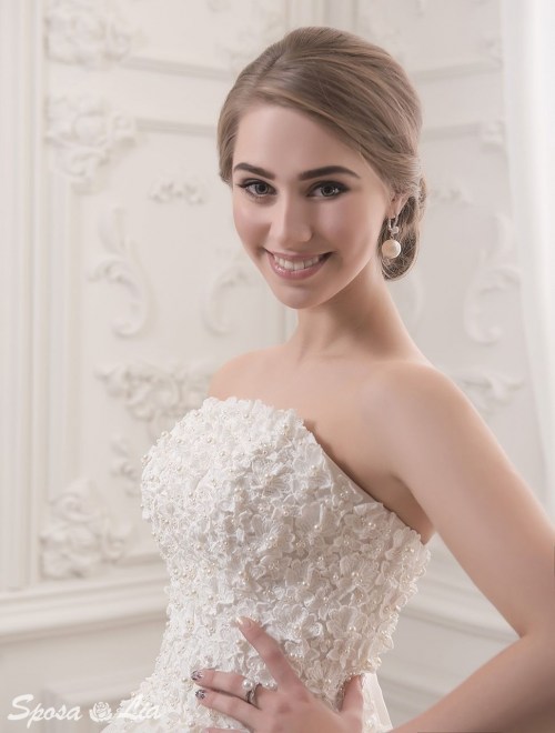https://sposa-lia.com/images/stories/virtuemart/product/022(1).jpg