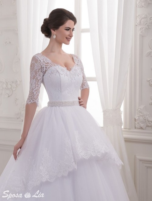 https://sposa-lia.com/images/stories/virtuemart/product/027(2).jpg