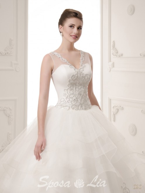 https://sposa-lia.com/images/stories/virtuemart/product/090-(2).jpg