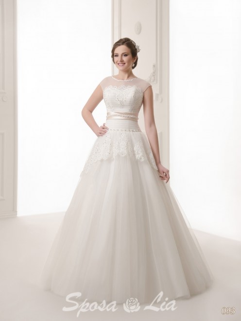 https://sposa-lia.com/images/stories/virtuemart/product/093-(3).jpg