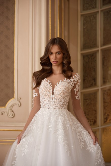 https://sposa-lia.com/images/stories/virtuemart/product/20_josie_02.jpg