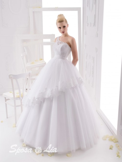 Wedding dress 037 582-15