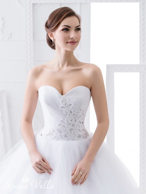 https://sposa-lia.com/images/stories/virtuemart/product/597-22.jpg