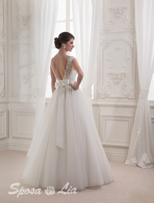 https://sposa-lia.com/images/stories/virtuemart/product/863-gi-(3).jpg
