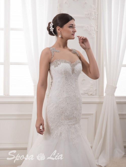 https://sposa-lia.com/images/stories/virtuemart/product/875-gi-(2).jpg