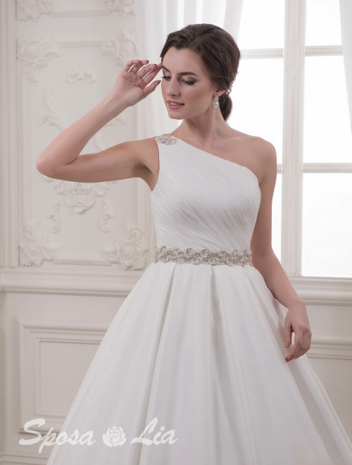 https://sposa-lia.com/images/stories/virtuemart/product/877-gi-(2).jpg