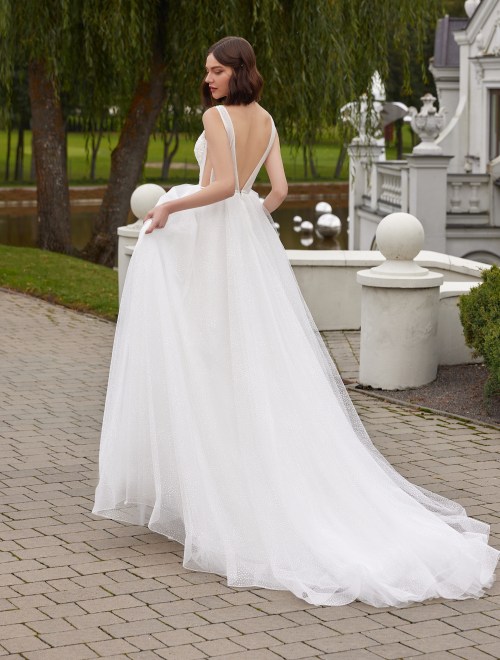 https://sposa-lia.com/images/stories/virtuemart/product/Aurora(3).jpg