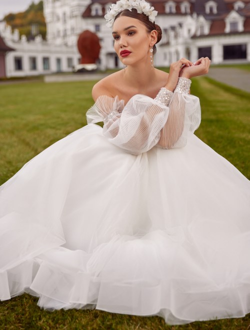 https://sposa-lia.com/images/stories/virtuemart/product/Bonita(4).jpg
