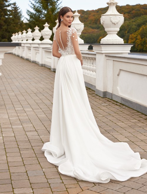 https://sposa-lia.com/images/stories/virtuemart/product/Dilara(4).jpg