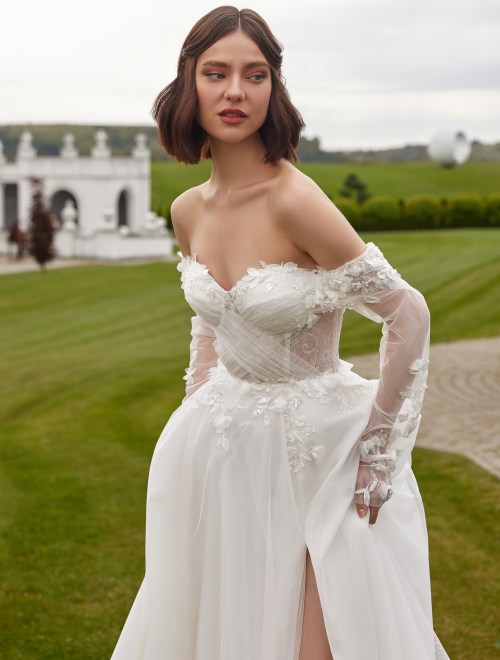 https://sposa-lia.com/images/stories/virtuemart/product/Elise(2).jpg