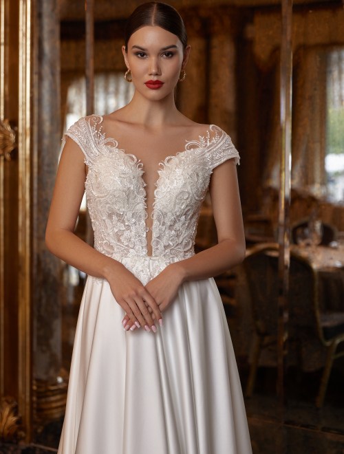 https://sposa-lia.com/images/stories/virtuemart/product/Taya(2).jpg
