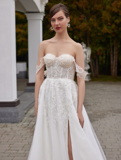 https://sposa-lia.com/images/stories/virtuemart/product/Wendy(2).jpg