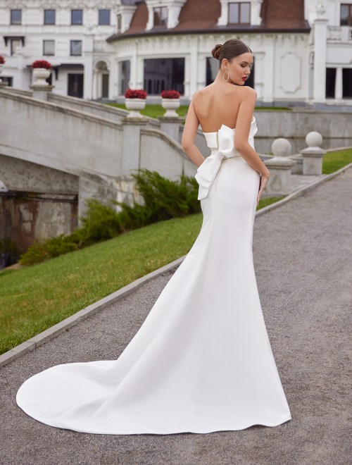 https://sposa-lia.com/images/stories/virtuemart/product/Zoya(3).jpg
