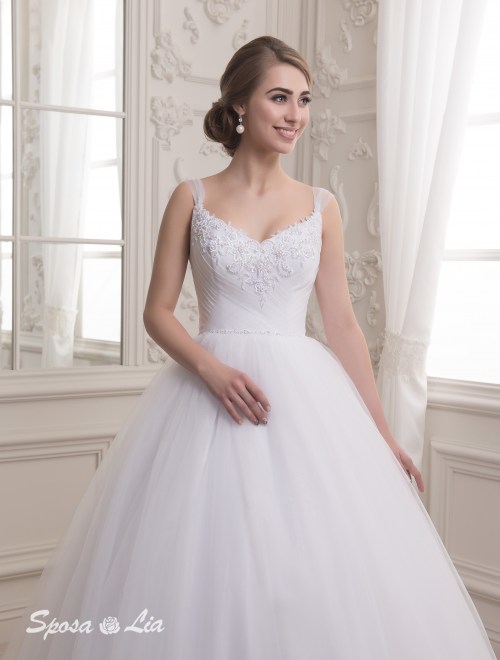 https://sposa-lia.com/images/stories/virtuemart/product/dsc_1680.jpg