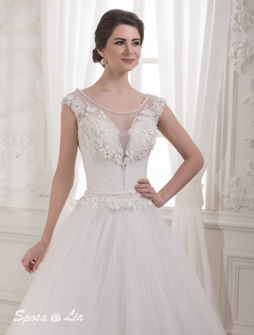 https://sposa-lia.com/images/stories/virtuemart/product/dsc_1896.jpg