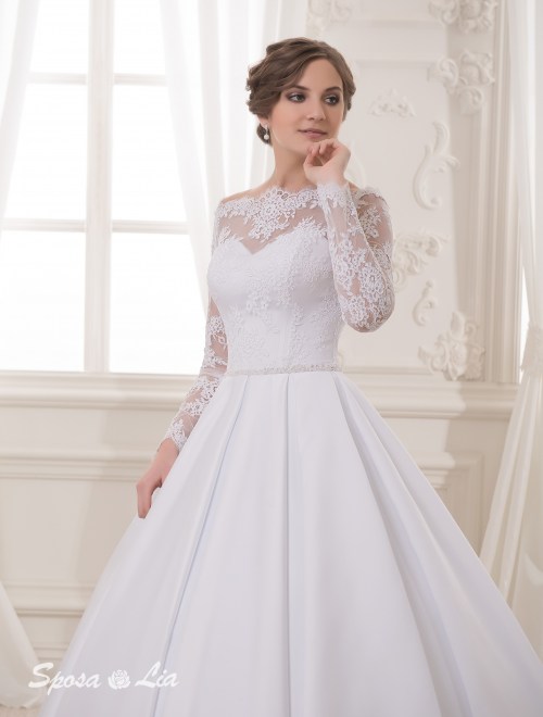 https://sposa-lia.com/images/stories/virtuemart/product/dsc_4232.jpg