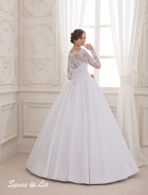 https://sposa-lia.com/images/stories/virtuemart/product/dsc_4264.jpg